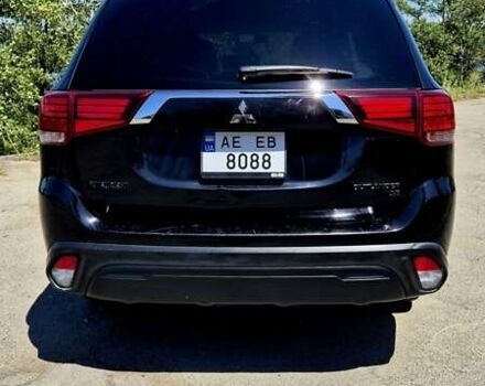 Черный Мицубиси Аутлендер, объемом двигателя 2.36 л и пробегом 200 тыс. км за 17299 $, фото 15 на Automoto.ua