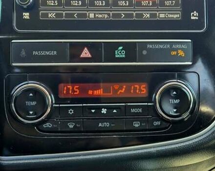 Черный Мицубиси Аутлендер, объемом двигателя 2.36 л и пробегом 200 тыс. км за 17299 $, фото 29 на Automoto.ua