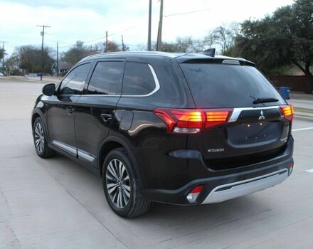 Черный Мицубиси Аутлендер, объемом двигателя 3 л и пробегом 43 тыс. км за 6400 $, фото 6 на Automoto.ua