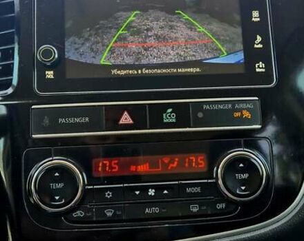 Черный Мицубиси Аутлендер, объемом двигателя 2.36 л и пробегом 200 тыс. км за 17299 $, фото 20 на Automoto.ua