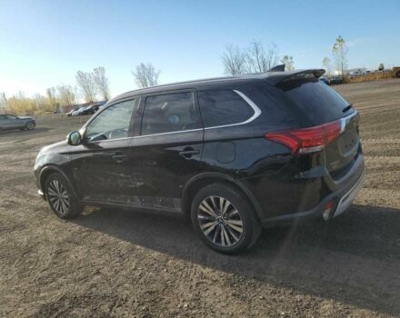 Черный Мицубиси Аутлендер, объемом двигателя 0 л и пробегом 60 тыс. км за 3000 $, фото 1 на Automoto.ua