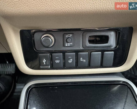 Чорний Міцубісі Аутлендер, об'ємом двигуна 2.36 л та пробігом 53 тис. км за 23500 $, фото 25 на Automoto.ua