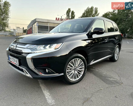 Чорний Міцубісі Аутлендер, об'ємом двигуна 2.36 л та пробігом 66 тис. км за 19800 $, фото 1 на Automoto.ua