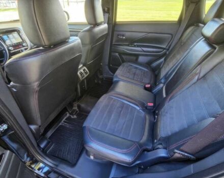 Чорний Міцубісі Аутлендер, об'ємом двигуна 2.4 л та пробігом 47 тис. км за 9000 $, фото 13 на Automoto.ua