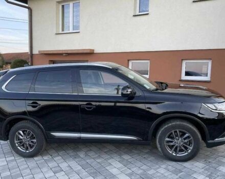 Черный Мицубиси Аутлендер, объемом двигателя 2.4 л и пробегом 1 тыс. км за 14400 $, фото 4 на Automoto.ua