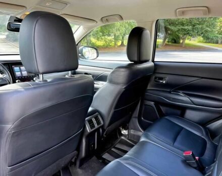 Черный Мицубиси Аутлендер, объемом двигателя 2.4 л и пробегом 46 тыс. км за 3000 $, фото 15 на Automoto.ua