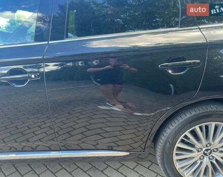 Чорний Міцубісі Аутлендер, об'ємом двигуна 2.36 л та пробігом 174 тис. км за 27800 $, фото 15 на Automoto.ua