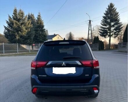 Черный Мицубиси Аутлендер, объемом двигателя 2.4 л и пробегом 38 тыс. км за 14000 $, фото 10 на Automoto.ua