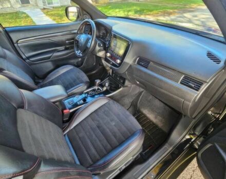 Чорний Міцубісі Аутлендер, об'ємом двигуна 2.4 л та пробігом 47 тис. км за 9000 $, фото 12 на Automoto.ua