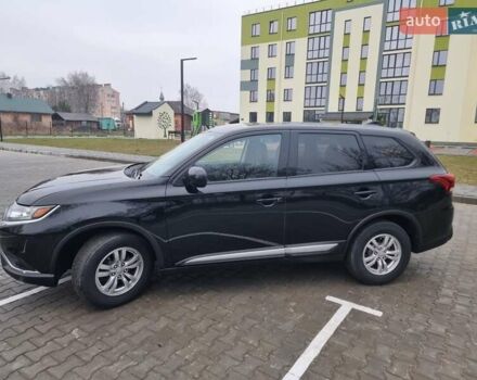 Черный Мицубиси Аутлендер, объемом двигателя 2.36 л и пробегом 127 тыс. км за 20800 $, фото 14 на Automoto.ua