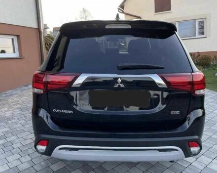 Черный Мицубиси Аутлендер, объемом двигателя 2.4 л и пробегом 1 тыс. км за 14400 $, фото 8 на Automoto.ua