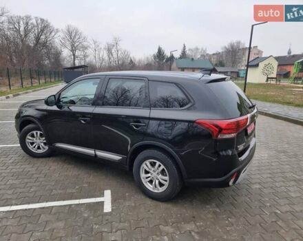 Черный Мицубиси Аутлендер, объемом двигателя 2.36 л и пробегом 127 тыс. км за 20800 $, фото 12 на Automoto.ua