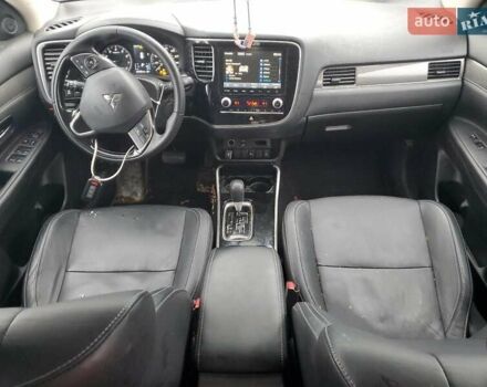 Черный Мицубиси Аутлендер, объемом двигателя 2.36 л и пробегом 84 тыс. км за 3000 $, фото 7 на Automoto.ua