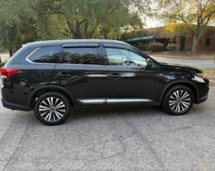 Чорний Міцубісі Аутлендер, об'ємом двигуна 2.4 л та пробігом 32 тис. км за 11800 $, фото 3 на Automoto.ua