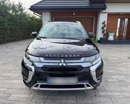 Чорний Міцубісі Аутлендер, об'ємом двигуна 2.4 л та пробігом 37 тис. км за 6500 $, фото 1 на Automoto.ua
