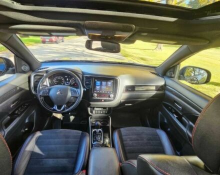 Чорний Міцубісі Аутлендер, об'ємом двигуна 2.4 л та пробігом 47 тис. км за 9000 $, фото 11 на Automoto.ua