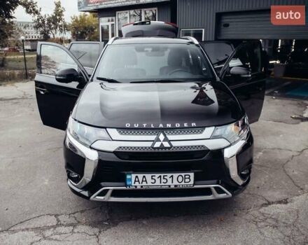 Черный Мицубиси Аутлендер, объемом двигателя 2.36 л и пробегом 110 тыс. км за 28900 $, фото 19 на Automoto.ua