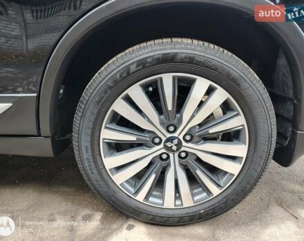 Черный Мицубиси Аутлендер, объемом двигателя 2.36 л и пробегом 50 тыс. км за 21000 $, фото 20 на Automoto.ua