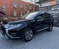 Черный Мицубиси Аутлендер, объемом двигателя 2.36 л и пробегом 19 тыс. км за 27500 $, фото 5 на Automoto.ua