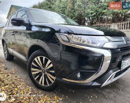Черный Мицубиси Аутлендер, объемом двигателя 2.36 л и пробегом 50 тыс. км за 21000 $, фото 18 на Automoto.ua