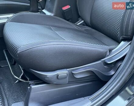 Мицубиси Аутлендер 2021 в Киеве на Automoto.ua Черный Мицубиси Аутлендер, объемом двигателя 2 л и пробегом 111 тыс. км за 18490 $, фото 20 на Automoto.ua