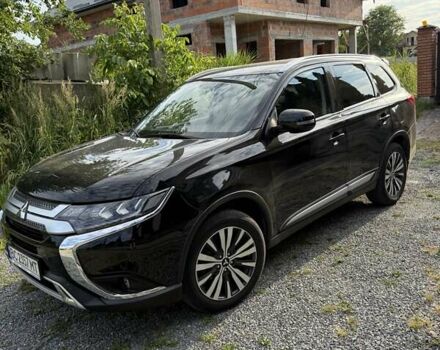 Мицубиси Аутлендер 2021 в Львове на Automoto.ua Черный Мицубиси Аутлендер, объемом двигателя 2.36 л и пробегом 31 тыс. км за 26600 $, фото 13 на Automoto.ua