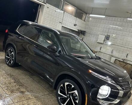 Черный Мицубиси Аутлендер, объемом двигателя 2.5 л и пробегом 64 тыс. км за 25600 $, фото 4 на Automoto.ua