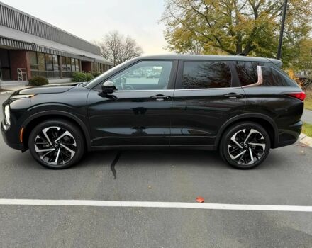 Черный Мицубиси Аутлендер, объемом двигателя 2.5 л и пробегом 13 тыс. км за 12000 $, фото 3 на Automoto.ua