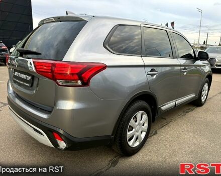 Чорний Міцубісі Аутлендер, об'ємом двигуна 2.5 л та пробігом 132 тис. км за 18140 $, фото 6 на Automoto.ua