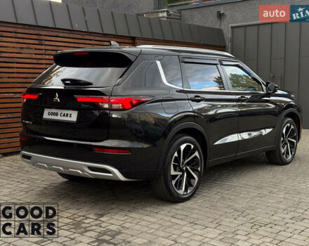 Чорний Міцубісі Аутлендер, об'ємом двигуна 2.49 л та пробігом 8 тис. км за 32000 $, фото 6 на Automoto.ua