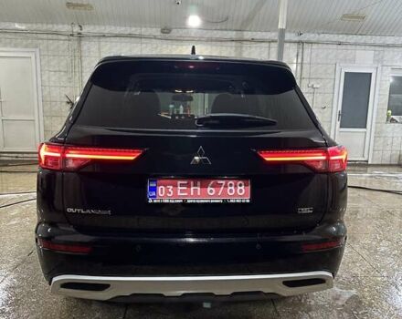 Черный Мицубиси Аутлендер, объемом двигателя 2.5 л и пробегом 64 тыс. км за 25600 $, фото 6 на Automoto.ua