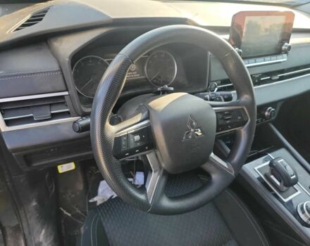 Черный Мицубиси Аутлендер, объемом двигателя 2.4 л и пробегом 65 тыс. км за 20200 $, фото 9 на Automoto.ua