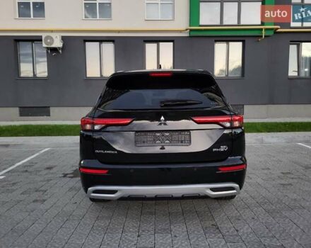 Мицубиси Аутлендер 2022 в Львове на Automoto.ua Черный Мицубиси Аутлендер, объемом двигателя 2.36 л и пробегом 120 тыс. км за 37500 $, фото 4 на Automoto.ua