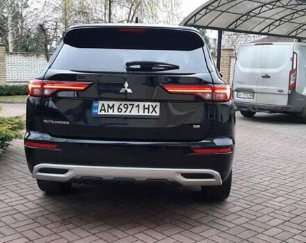 Черный Мицубиси Аутлендер, объемом двигателя 2.5 л и пробегом 69 тыс. км за 24500 $, фото 7 на Automoto.ua