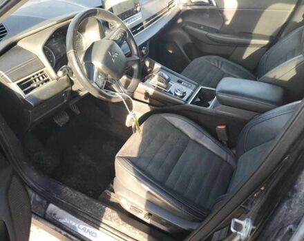 Черный Мицубиси Аутлендер, объемом двигателя 2.5 л и пробегом 18 тыс. км за 7000 $, фото 6 на Automoto.ua