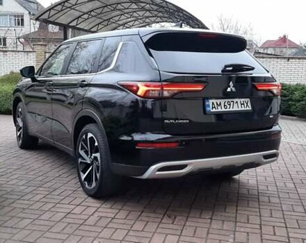 Черный Мицубиси Аутлендер, объемом двигателя 2.5 л и пробегом 69 тыс. км за 24500 $, фото 6 на Automoto.ua