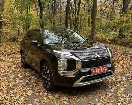 Черный Мицубиси Аутлендер, объемом двигателя 2.49 л и пробегом 70 тыс. км за 21000 $, фото 12 на Automoto.ua