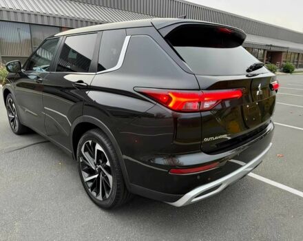 Черный Мицубиси Аутлендер, объемом двигателя 2.5 л и пробегом 13 тыс. км за 12000 $, фото 6 на Automoto.ua