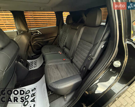 Чорний Міцубісі Аутлендер, об'ємом двигуна 2.49 л та пробігом 8 тис. км за 32000 $, фото 23 на Automoto.ua