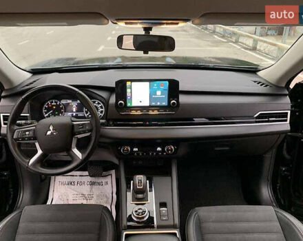 Черный Мицубиси Аутлендер, объемом двигателя 2.49 л и пробегом 70 тыс. км за 21000 $, фото 11 на Automoto.ua