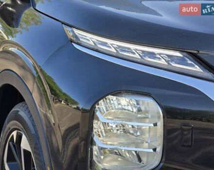 Черный Мицубиси Аутлендер, объемом двигателя 2.36 л и пробегом 37 тыс. км за 37000 $, фото 20 на Automoto.ua