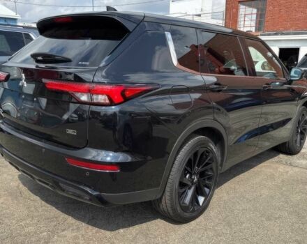 Черный Мицубиси Аутлендер, объемом двигателя 2.5 л и пробегом 23 тыс. км за 28500 $, фото 7 на Automoto.ua