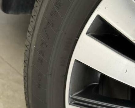 Черный Мицубиси Аутлендер, объемом двигателя 2.36 л и пробегом 60 тыс. км за 25000 $, фото 6 на Automoto.ua