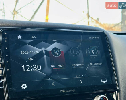 Черный Мицубиси Аутлендер, объемом двигателя 2.36 л и пробегом 64 тыс. км за 29900 $, фото 30 на Automoto.ua