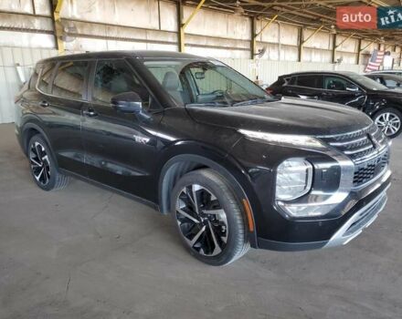 Черный Мицубиси Аутлендер, объемом двигателя 2.4 л и пробегом 24 тыс. км за 12050 $, фото 3 на Automoto.ua