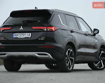 Черный Мицубиси Аутлендер, объемом двигателя 2.36 л и пробегом 20 тыс. км за 37400 $, фото 19 на Automoto.ua