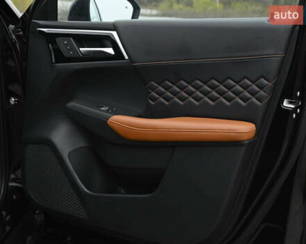 Черный Мицубиси Аутлендер, объемом двигателя 2.36 л и пробегом 20 тыс. км за 38000 $, фото 55 на Automoto.ua