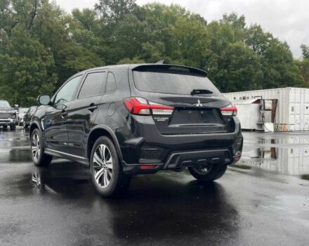 Черный Мицубиси Аутлендер, объемом двигателя 2 л и пробегом 17 тыс. км за 8800 $, фото 3 на Automoto.ua