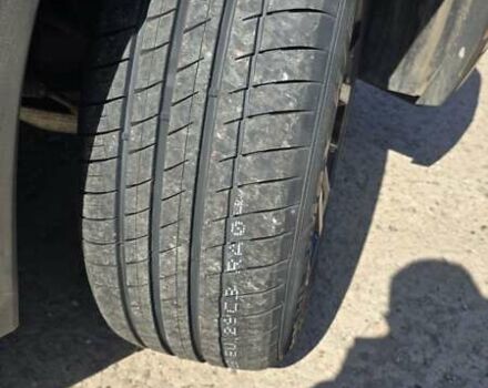 Черный Мицубиси Аутлендер, объемом двигателя 2.36 л и пробегом 37 тыс. км за 37000 $, фото 25 на Automoto.ua