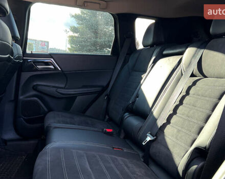 Черный Мицубиси Аутлендер, объемом двигателя 2.49 л и пробегом 6 тыс. км за 29300 $, фото 20 на Automoto.ua